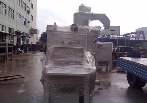 深圳百輝自動噴砂機